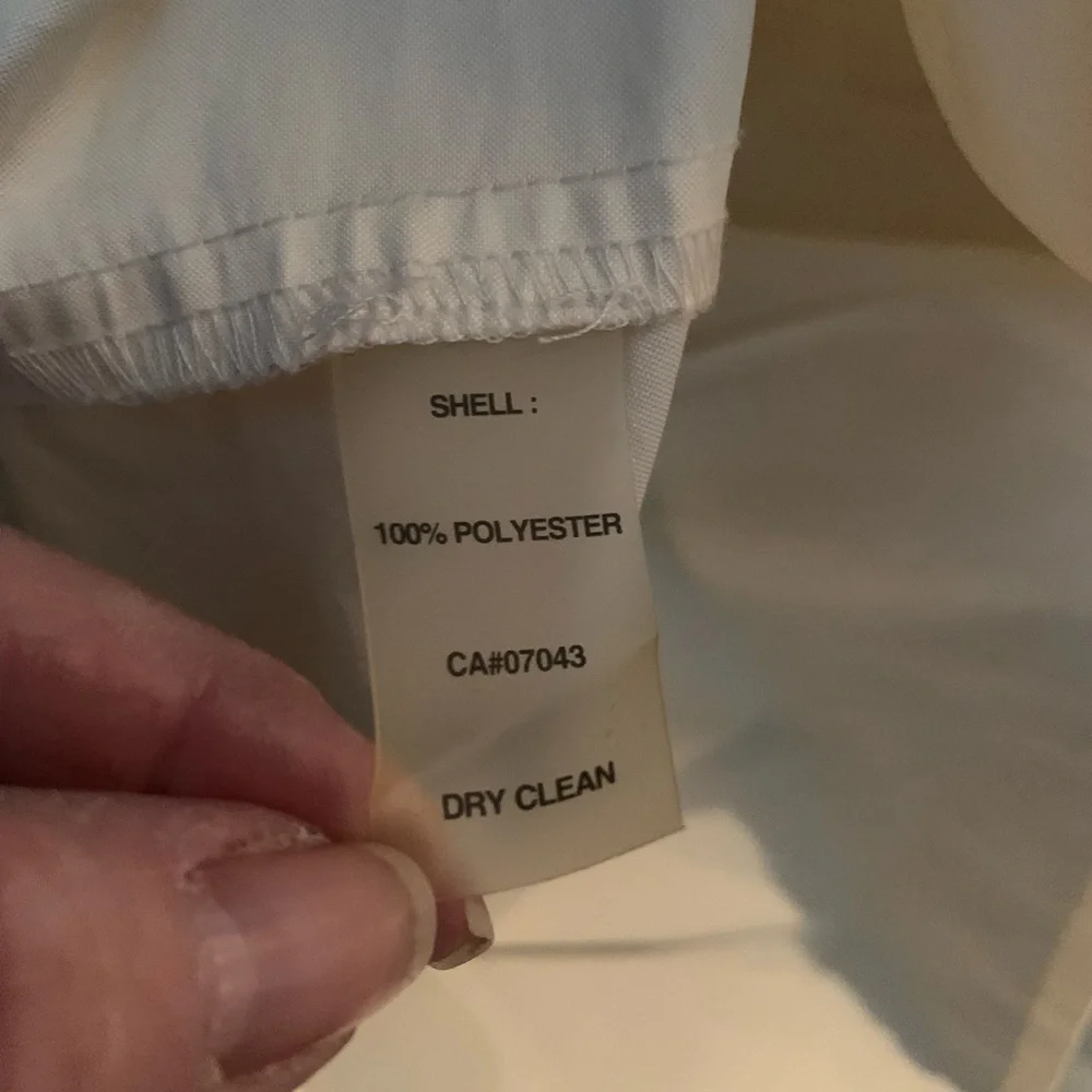 Calvin Klein Sleeveless Cream Tuxedo Tunic Top - Picture 9 of 9